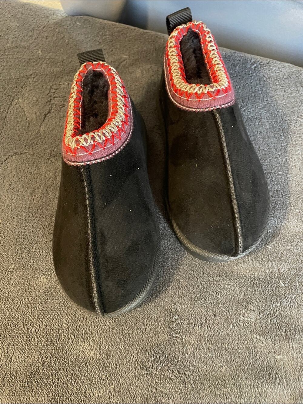 Kids Black Cozy Slip-On Boots with Red TrimSize 9 (Toddler) NWOT